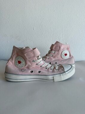 Converse Chuck Taylor All Star Love Hearts Pink High Top Sneakers Youth 3 Women5
